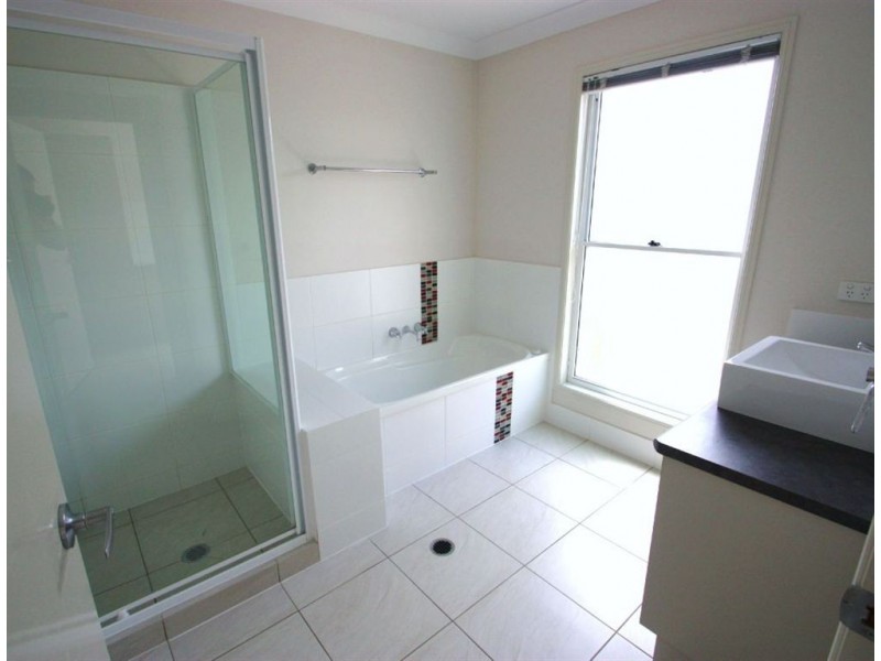 2 Yego Place, Upper Coomera QLD 4209