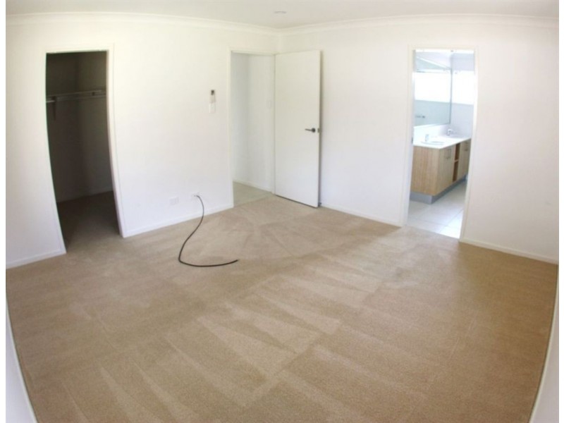 11 Lenton St, Coomera QLD 4209