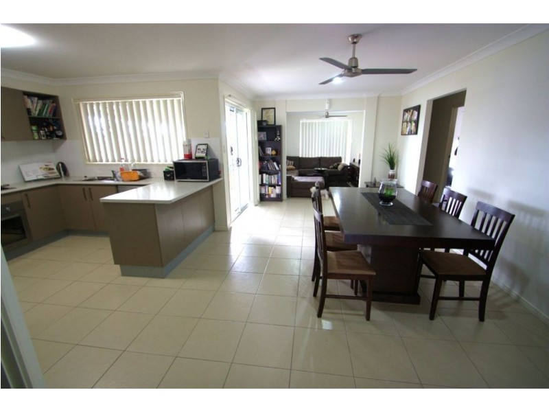 13 Elizabeth St, Coomera QLD 4209