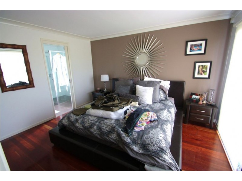 Pacific Pines QLD 4211