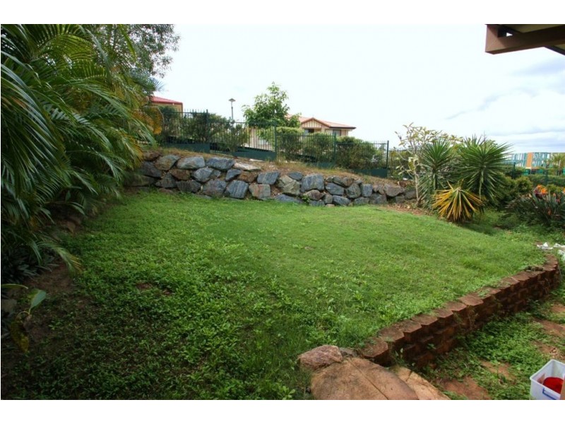 Pacific Pines QLD 4211