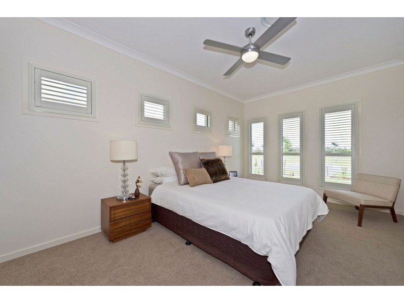 16 Sunset Pl, Jacobs Well QLD 4208