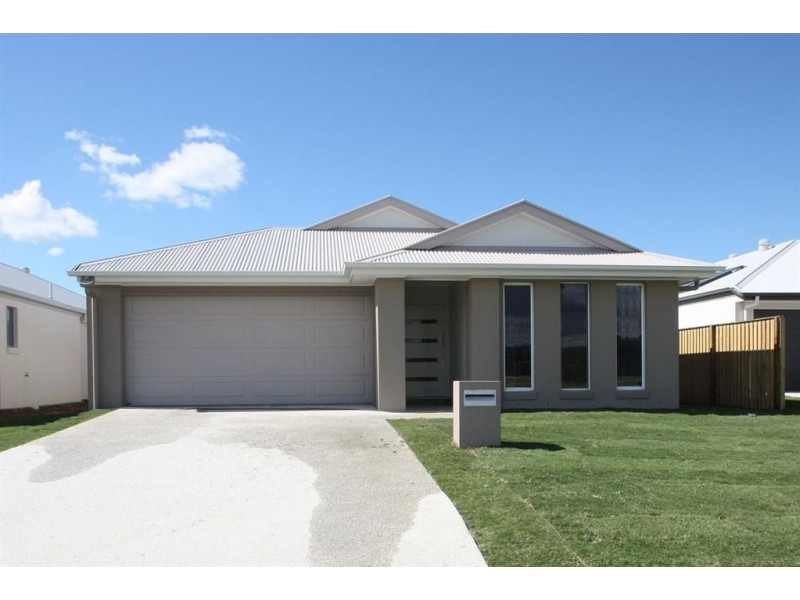 Coomera Waters QLD 4209