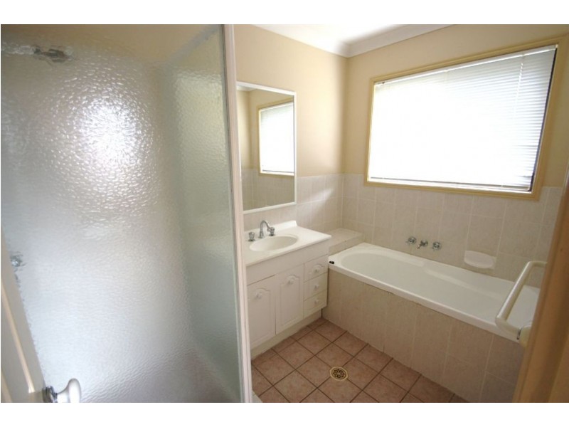 10 Rivermedows DR, Upper Coomera QLD 4209