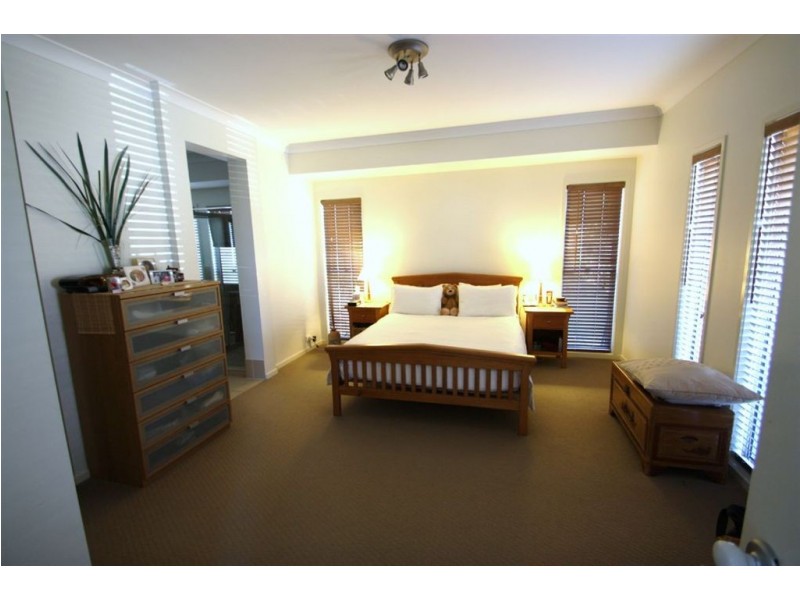 Coomera Waters QLD 4209