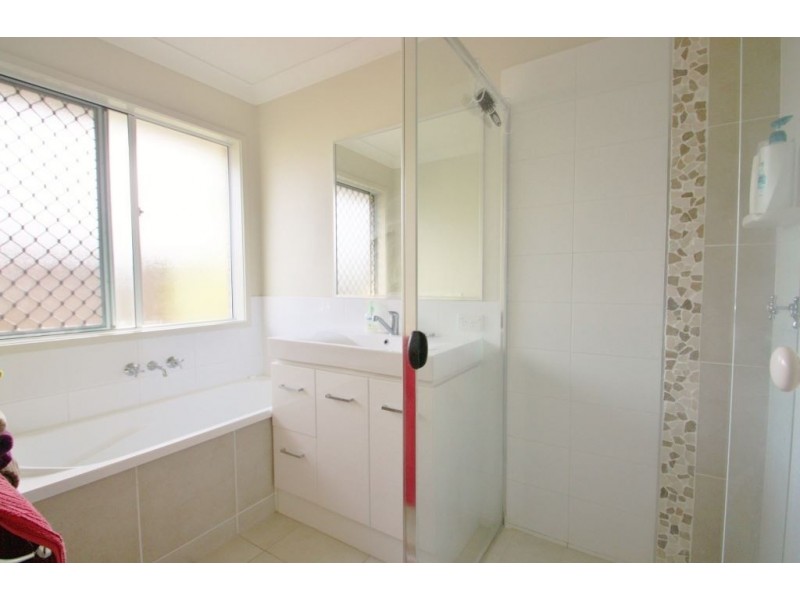 15 Bellagio Cres, Coomera QLD 4209