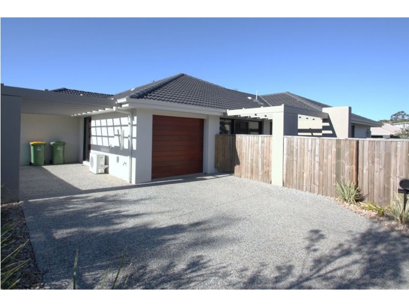 Pacific Pines QLD 4211