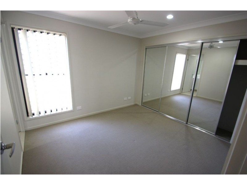 Pacific Pines QLD 4211