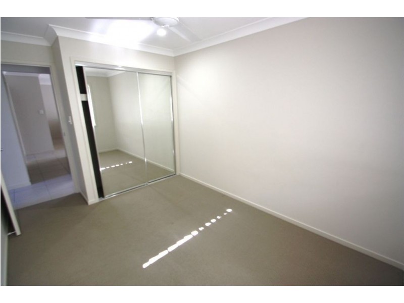 Pacific Pines QLD 4211