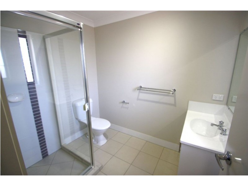 Pacific Pines QLD 4211