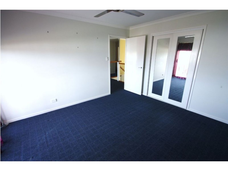 16 SLIPSTREAM RD, Coomera Waters QLD 4209