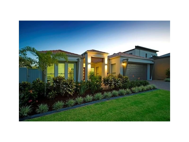 2803 Gracemere Cct, Hope Island QLD 4212