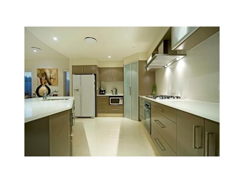 2803 Gracemere Cct, Hope Island QLD 4212