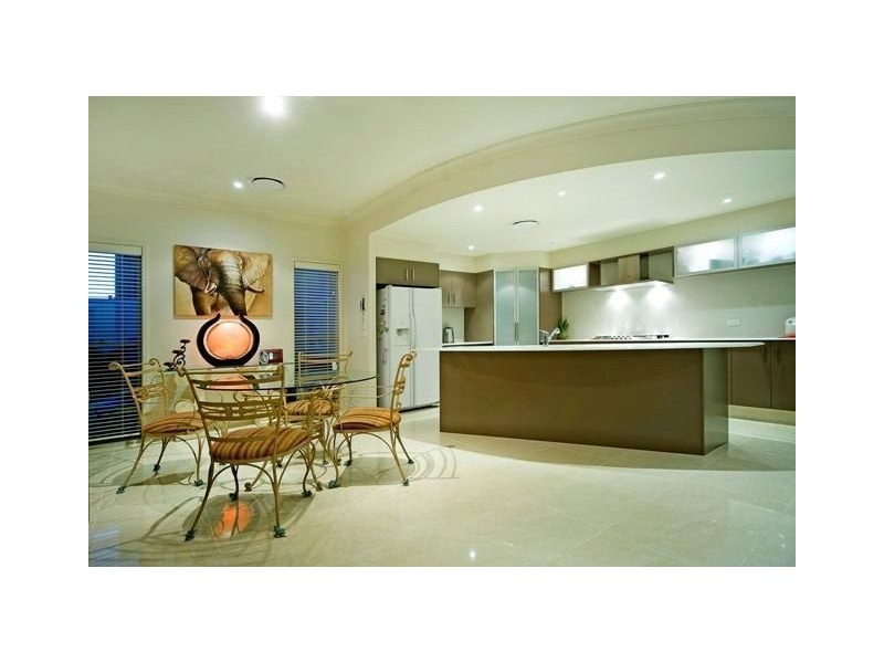 2803 Gracemere Cct, Hope Island QLD 4212