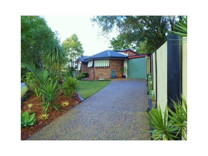 53 Avonmore st, Edens Landing QLD 4207