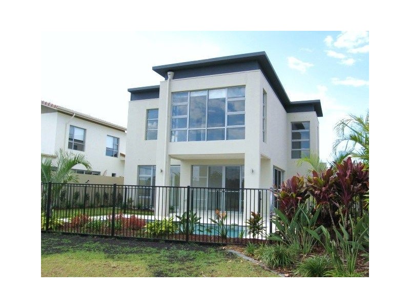 Hope Island QLD 4212