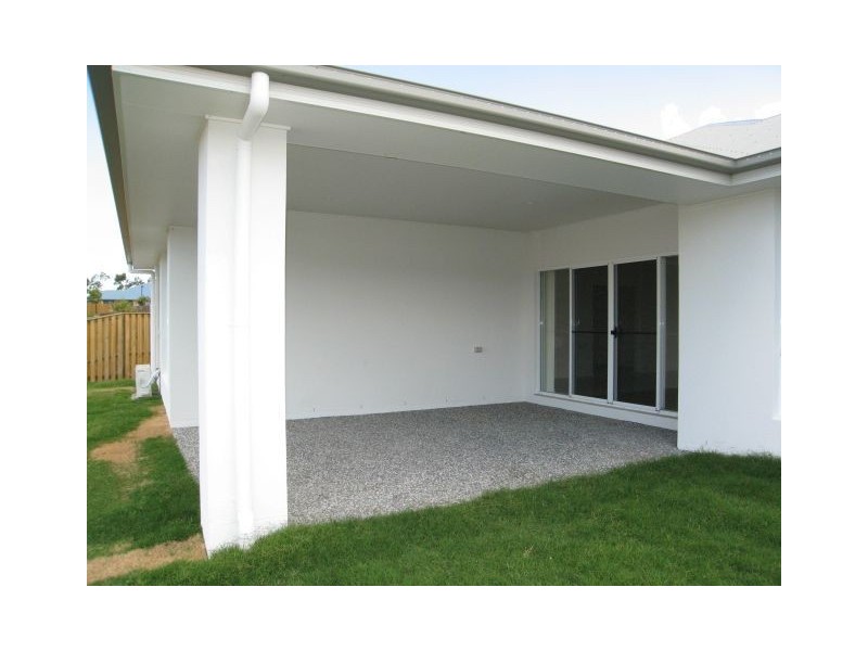 6 Crusade Ct, Coomera Waters QLD 4209