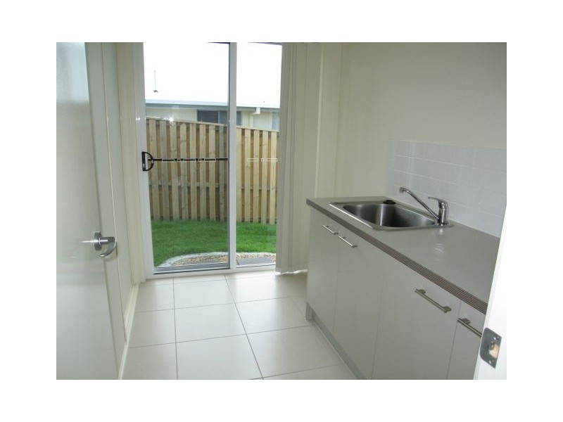 6 Crusade Ct, Coomera Waters QLD 4209