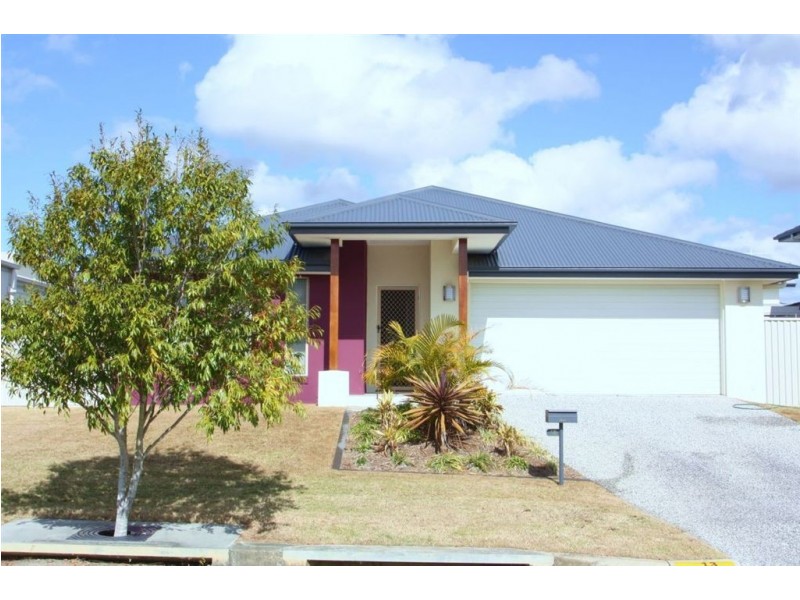 13 Iridium Dve, Hope Island QLD 4212
