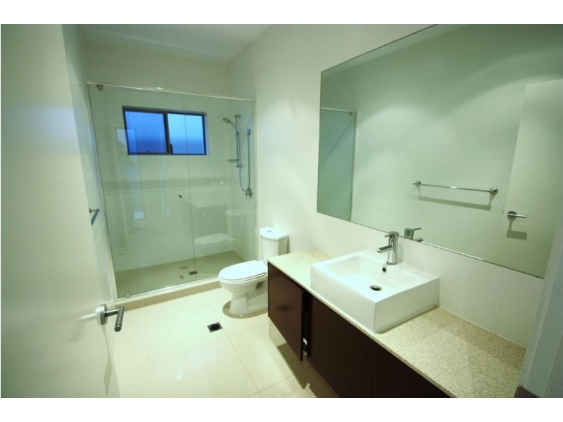 Hope Island QLD 4212