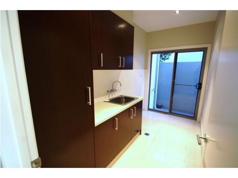 Hope Island QLD 4212