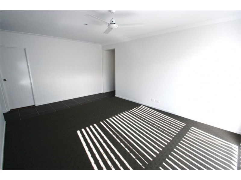 Pacific Pines QLD 4211