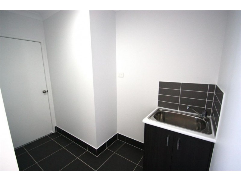 Pacific Pines QLD 4211
