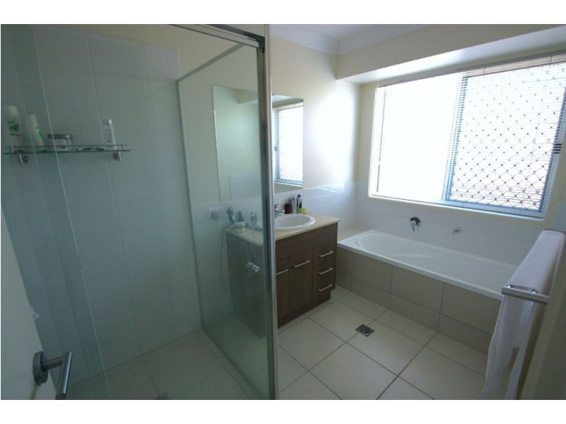 Coomera QLD 4209