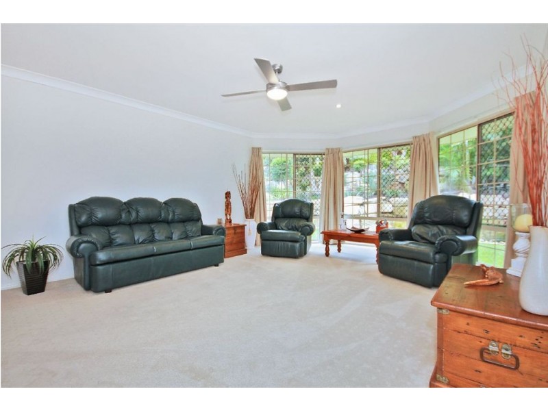 15 Rouse St, Worongary QLD 4213