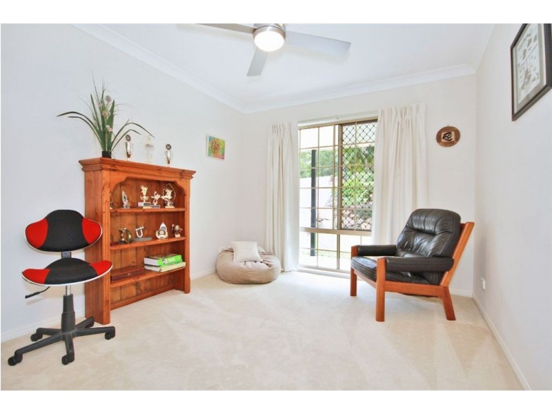 15 Rouse St, Worongary QLD 4213