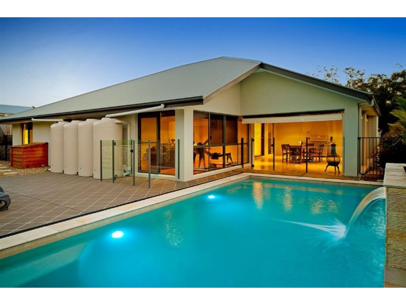 Coomera Waters QLD 4209