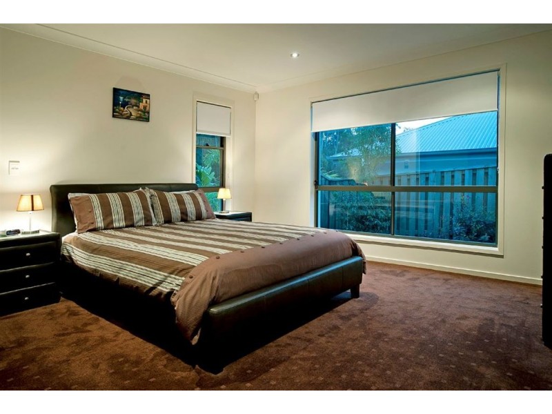 Coomera Waters QLD 4209