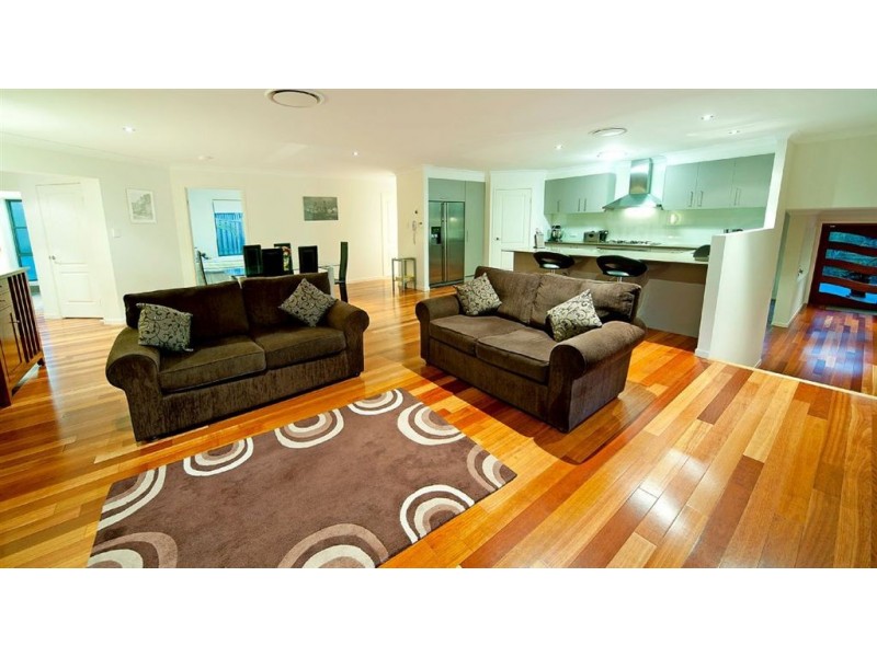 Coomera Waters QLD 4209