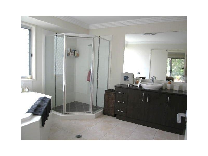 Coomera Waters QLD 4209