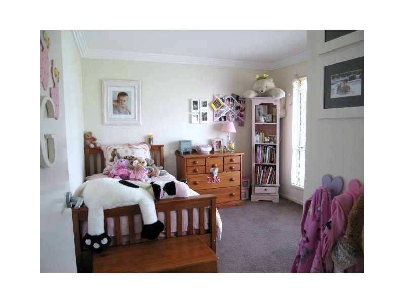 Coomera Waters QLD 4209