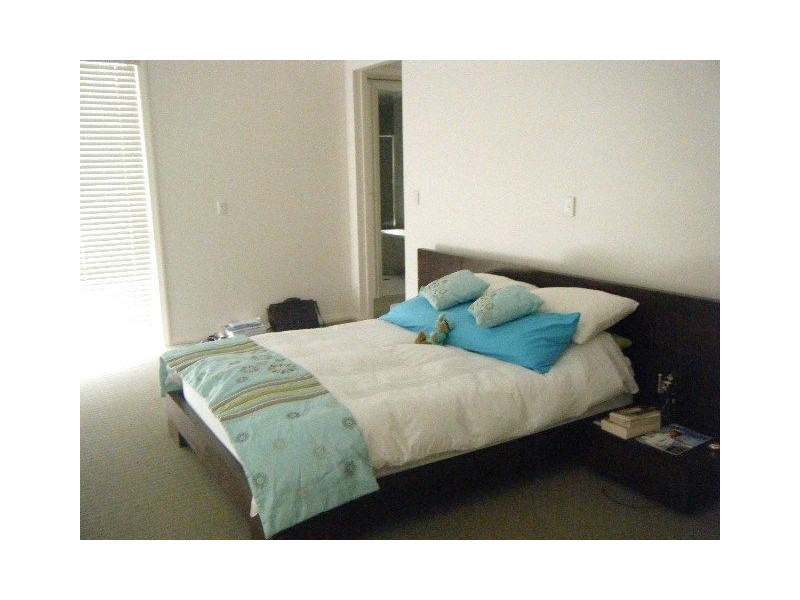 Hope Island QLD 4212