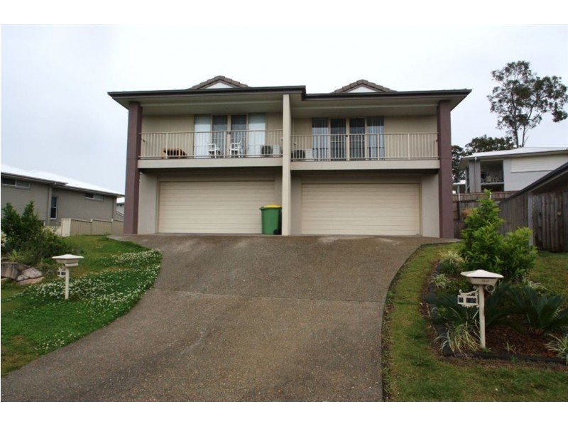 2/16 Bellagio Cres, Coomera QLD 4209