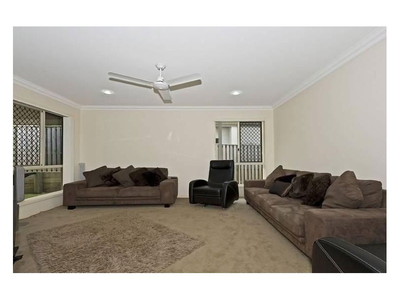 Coomera Waters QLD 4209