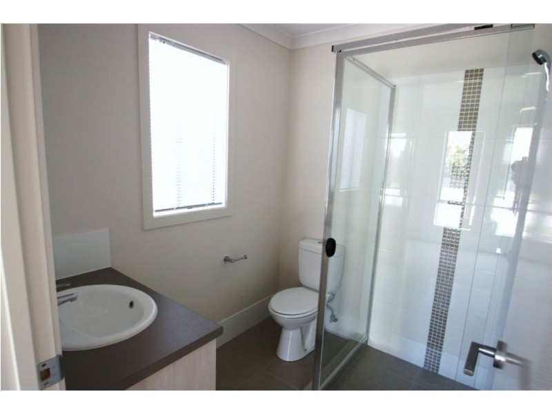 Hope Island QLD 4212