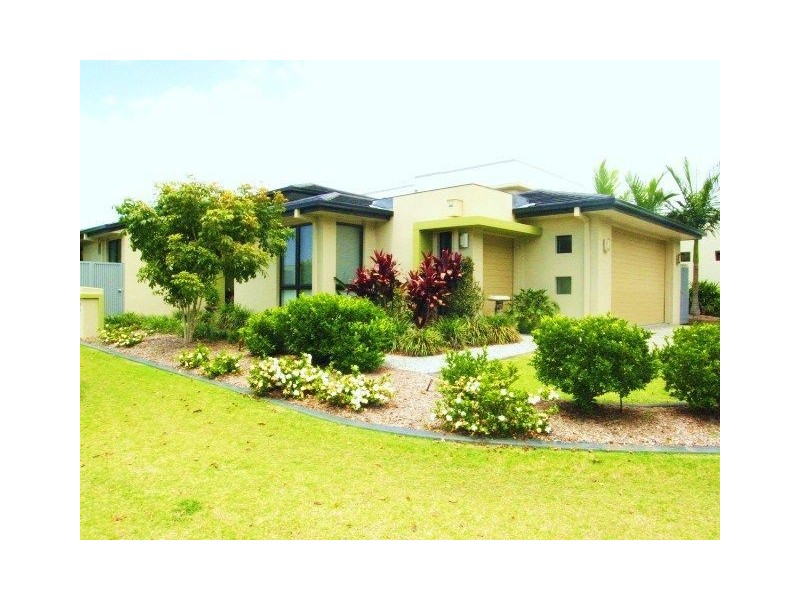 Hope Island QLD 4212