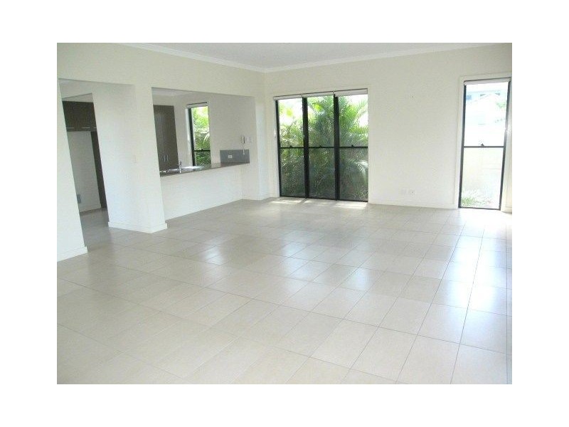 Hope Island QLD 4212