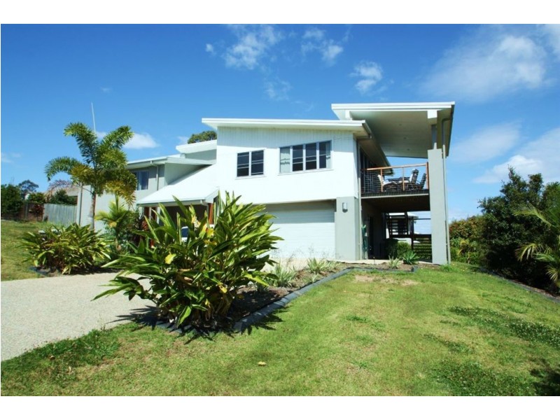 6 Boambillie Dr, Coomera Waters QLD 4209