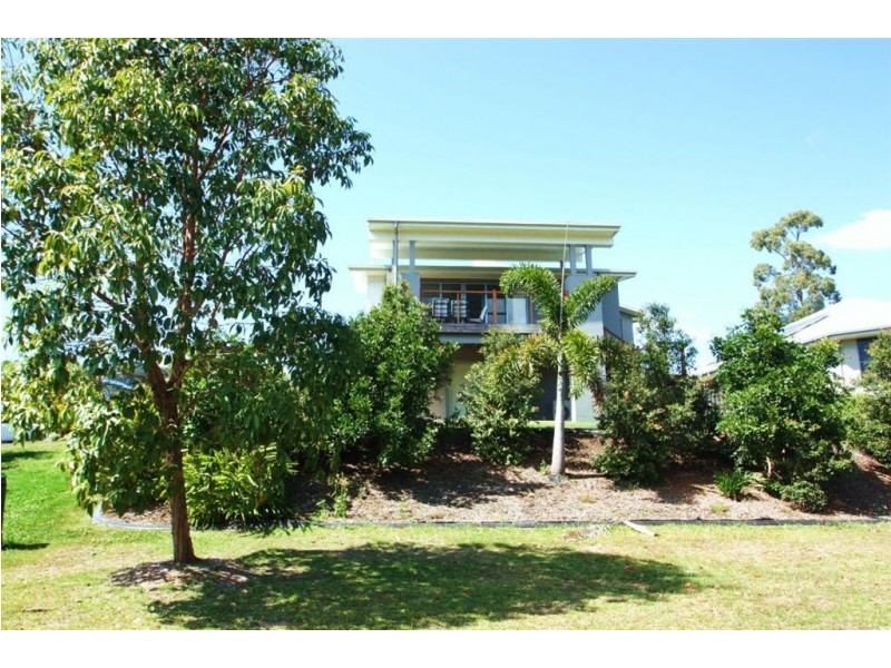 6 Boambillie Dr, Coomera Waters QLD 4209