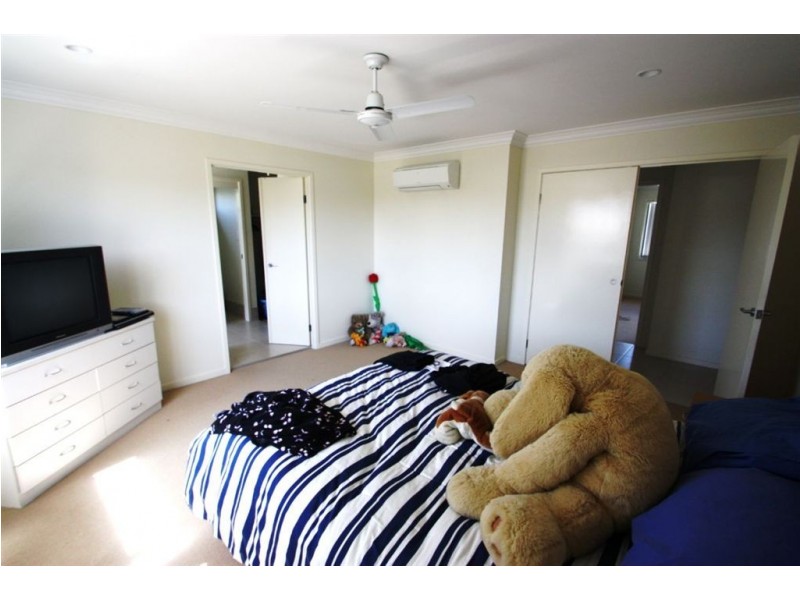 6 Boambillie Dr, Coomera Waters QLD 4209