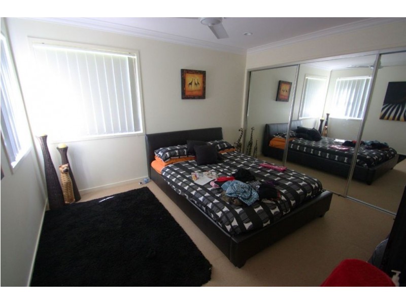 6 Boambillie Dr, Coomera Waters QLD 4209