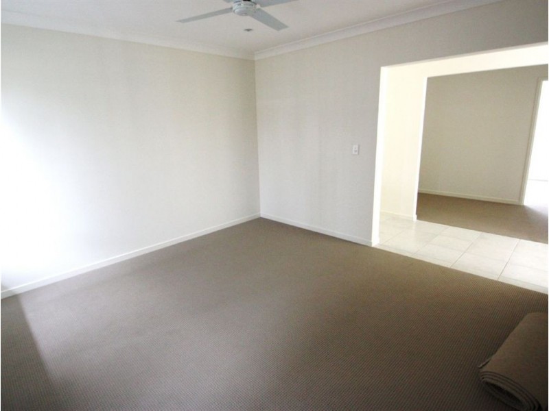 Coomera Waters QLD 4209