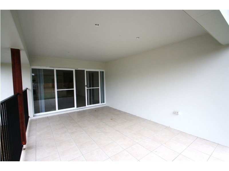 Coomera Waters QLD 4209