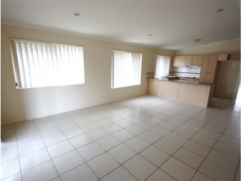 44 Valda Ave, Coomera QLD 4209