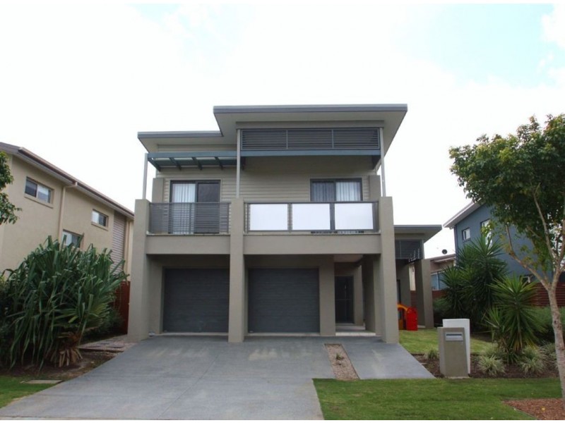 7 Galley Rd, Hope Island QLD 4212