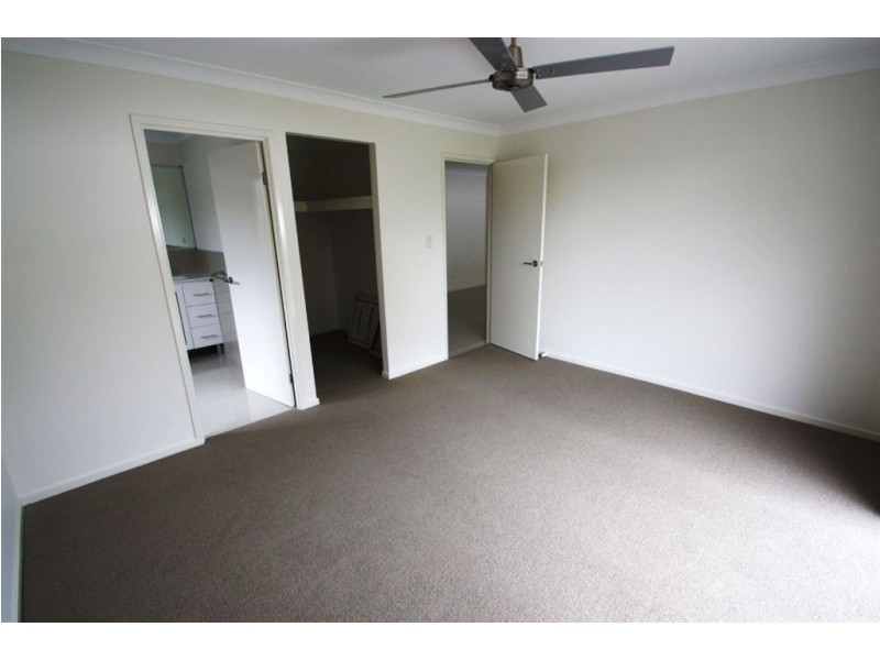 Oxenford QLD 4210